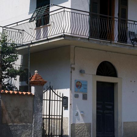 Affittacamere Da Paulin Manarola Exterior foto